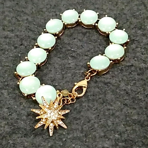 Bracelet by Signature Collection - Picture 2 of 2